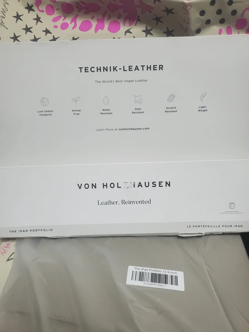 Von Holzhausen Black Leather reinvented iPad Portfolio Case 12.9 Inches.